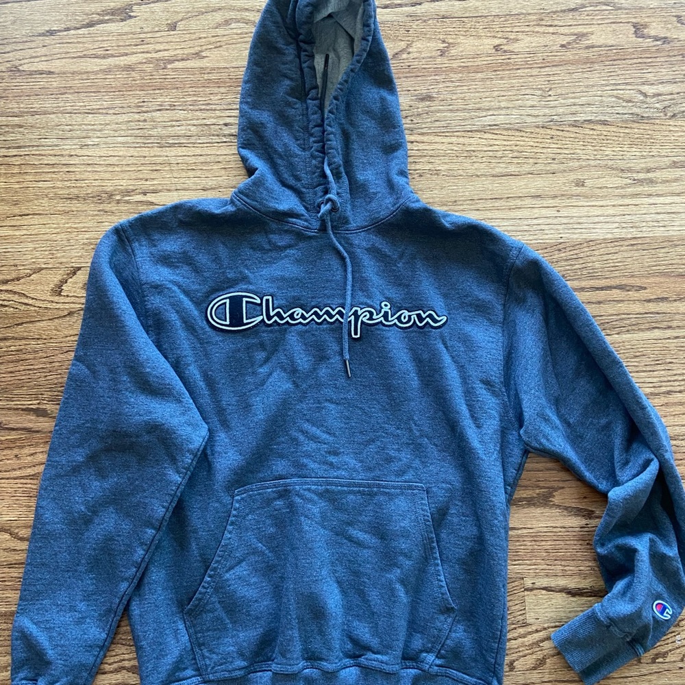 Champion Grey and black thick hoody EUC sz M stylish
